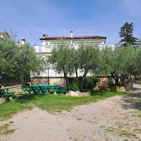 Apartments Berny Sveti Vid-Miholjice Exterior foto