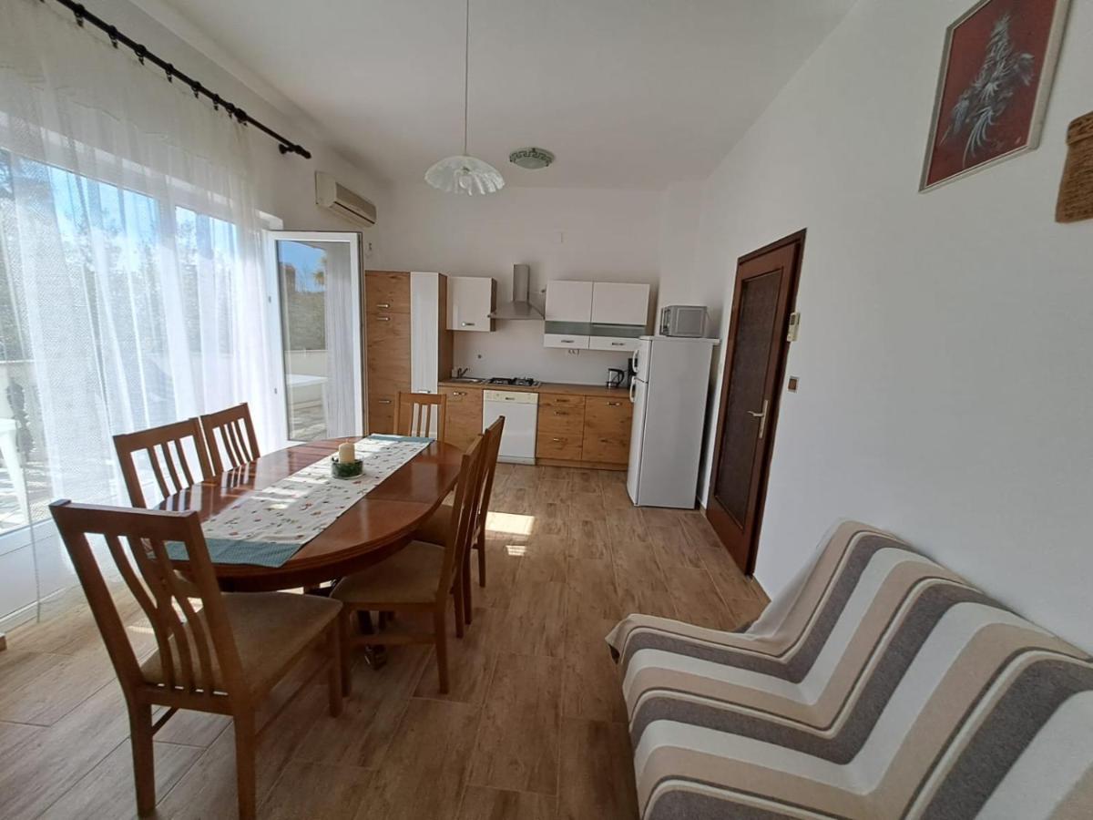 Apartments Berny Sveti Vid-Miholjice Exterior foto